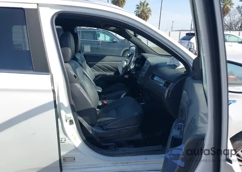 2019 Mitsubishi Outlander Phev Sel из США, поврежденный, VIN JA4J24A55KZ041538